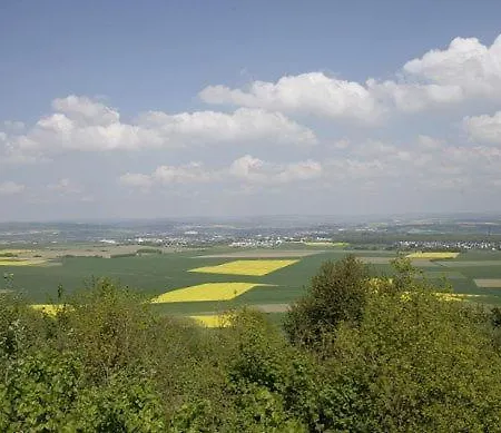 Idylle Mit Ueberdachter Terrasse Hunfelden