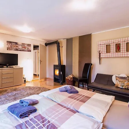 Appartement Idylle Mit Ueberdachter Terrasse