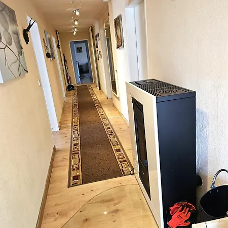 Idylle Mit Ueberdachter Terrasse *